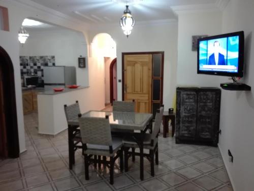 Una cocina o cocineta en Asklou Appartement à Mirleft