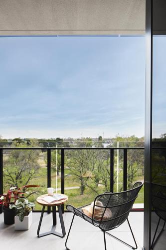 Tyrian Albert Park Lake — Balcony/Terrace