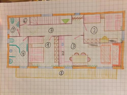 eine Zeichnung eines Hauses mit Zahlen darauf in der Unterkunft Ferienwohnung Resi im Zentrum in Fusch an der Glocknerstraße