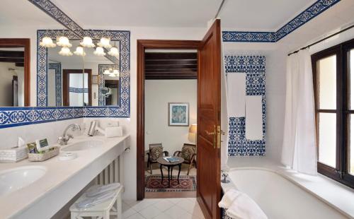 Ett badrum på Hotel San Lorenzo - Adults Only