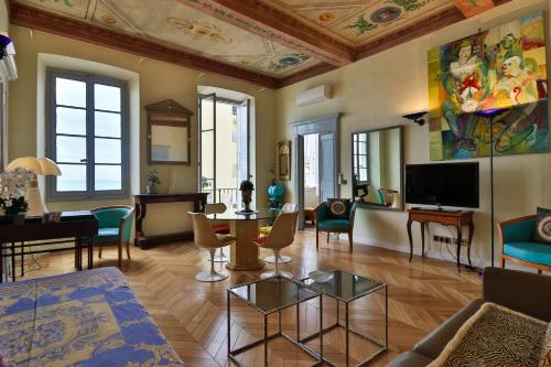 Palais Hongran de Fiana