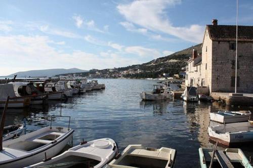 Villa Milic***