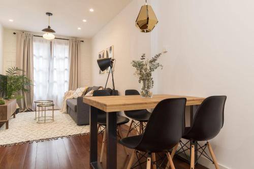 El apartamento de Elena verde centro histórico y ascensor