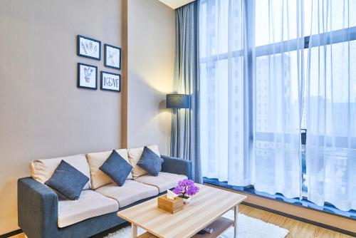 Posezení v ubytování Plesant Daily Rental Apartment