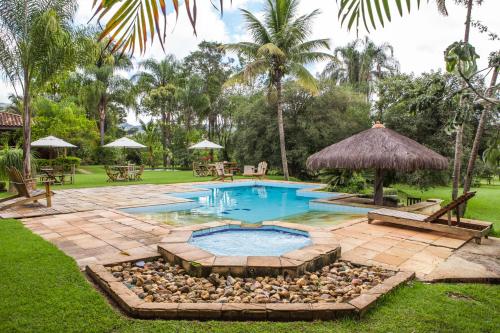 Κήπος έξω από το Hotel Fazenda Igarapés
