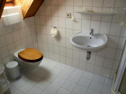 Koupelna v ubytování Hotel Seemeile