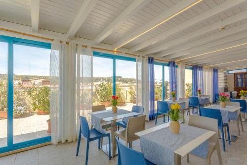 Restaurant o un lloc per menjar a Hotel Trinacria