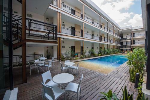 Bazén v ubytování Hotel Andiroba Palace nebo v jeho okolí