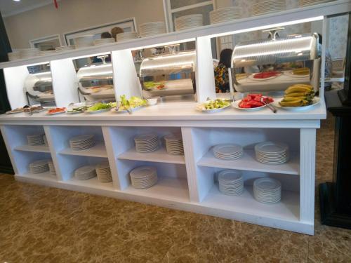 Jídlo v hotelu nebo okolí