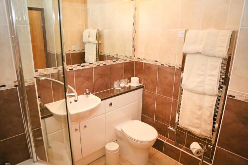 Un baño de Millfields Hotel