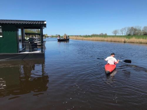 Gallery image of Waterhut 1 Aduarderzijl in Aduarderzijl