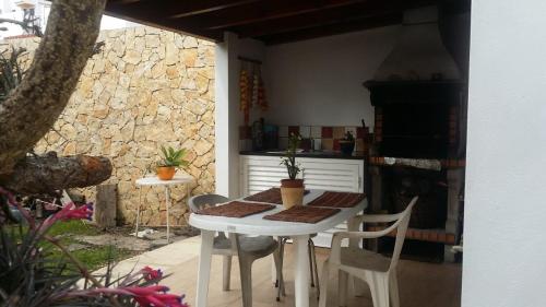 Lemon Tree Relaxing Guesthouse