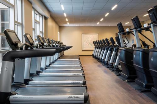 
The fitness centre and/or fitness facilities at Hyatt Regency Orlando

