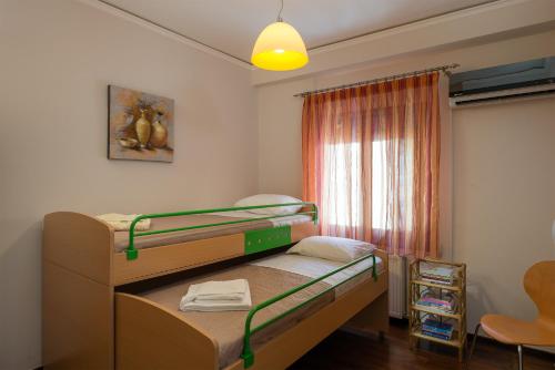 Posteľ alebo postele v izbe v ubytovaní Beachfront Apartment!