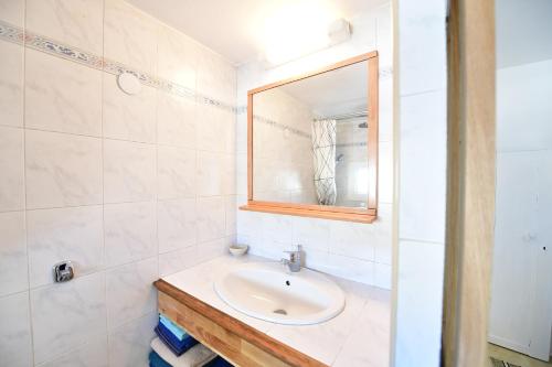 Koupelna v ubytování Maison de village Sud de France