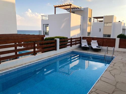 Πισίνα στο ή κοντά στο Marina View Villa 11