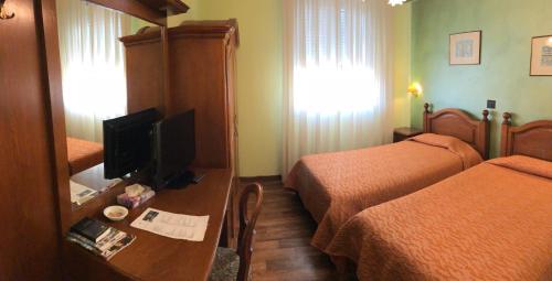 Μια τηλεόραση ή/και κέντρο ψυχαγωγίας στο Hotel Victoria