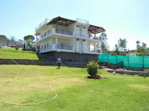 Gallery image of Vignesh holiday inn in Kotagiri