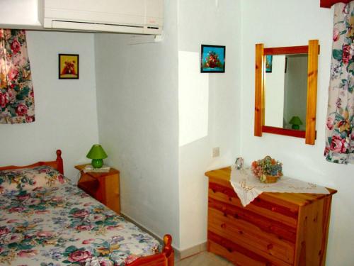 Postel nebo postele na pokoji v ubytování Lena Blue Sea Apartments