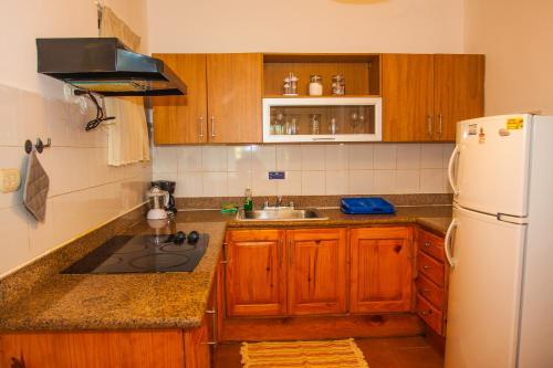 Η κουζίνα ή μικρή κουζίνα στο Cocotal Bavaro Apartments