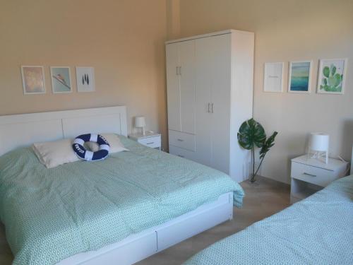 Gallery image of Arapakis apartment 2 in Egina
