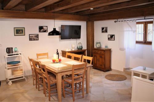 Fotografie z fotogalerie ubytování Apartmani Vila Angelina v destinaci Selce
