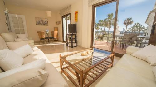 Marina Real 406