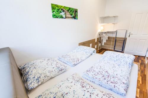 Vienna Market Apartments