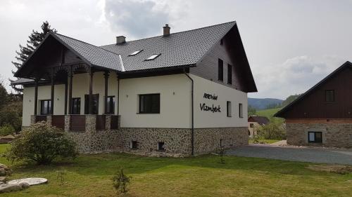 アパートメントが所在する建物