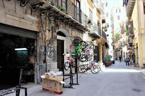 La Via delle Biciclette photo 112