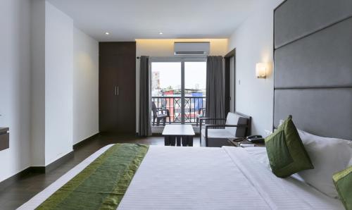 Gallery image of Hotel Crown Suites in Cochin