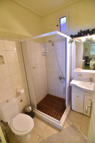 A bathroom at Blue Bay View - Beach House