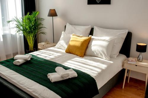 Postel nebo postele na pokoji v ubytování Agnieszki 1 Apartment