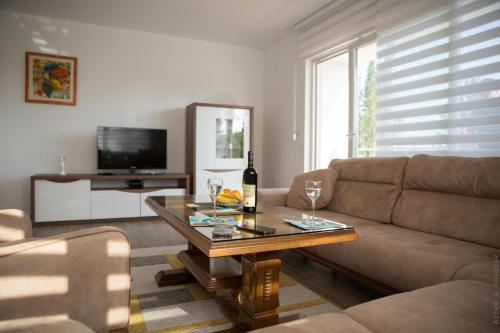 Gallery image of Apartments Sunny Hill in Tivat