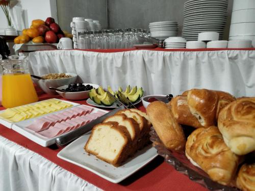 Makanan di atau berdekatan inn ini