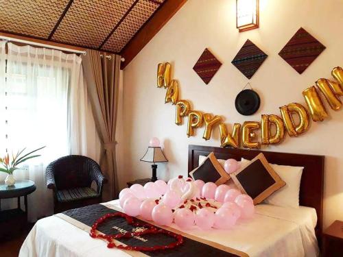 Gallery image of Hoa Binh Hotel in Hòa Bình
