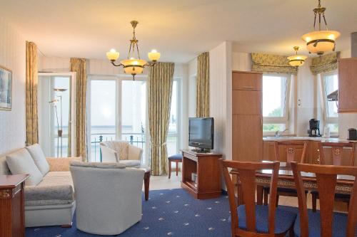 Μια τηλεόραση ή/και κέντρο ψυχαγωγίας στο SEETELHOTEL Ostseeresidenz Ahlbeck