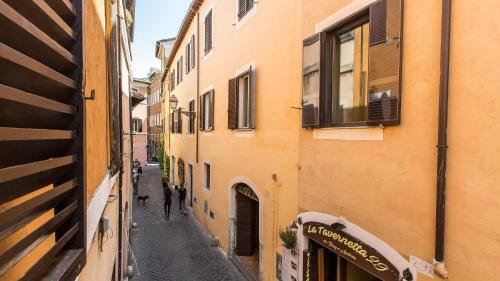 Rental in Rome Pelliccia