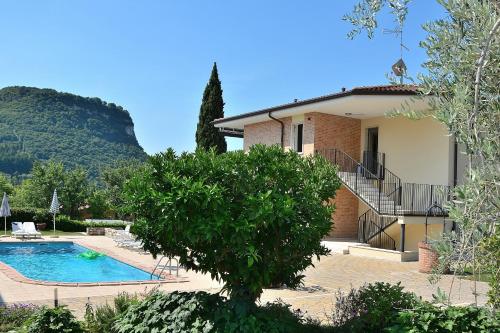 Πισίνα στο ή κοντά στο Cà Gardesana With Pool