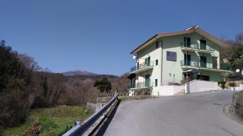 Gallery image of Palia's Hotel in Laino Borgo
