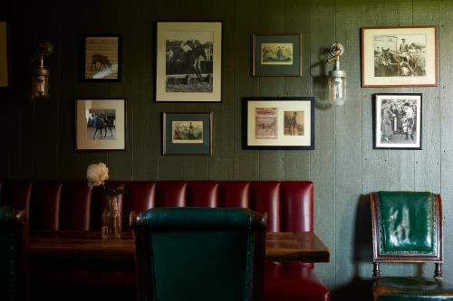 Χώρος καθιστικού στο The Pheasant Inn