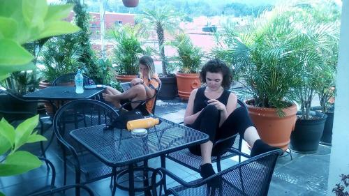 Επισκέπτες που μένουν στο Hostal de Las Américas