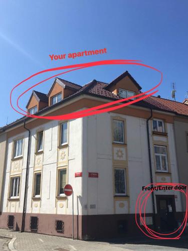 Budova, kde se apartmán nachází