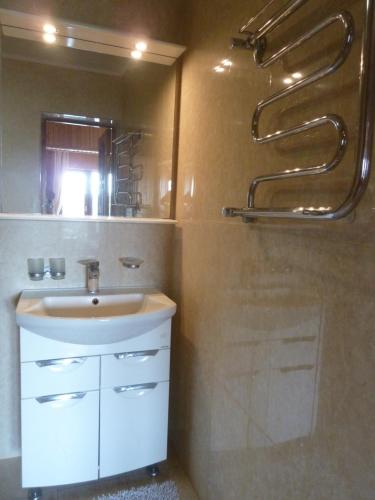 A bathroom at U Olgi