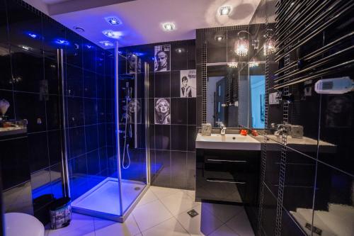 Ένα μπάνιο στο Top Apartamenty