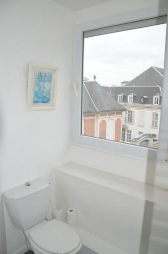 Afbeelding uit fotogalerij van Hotel Victor Hugo in Amiens