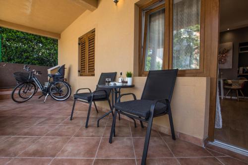 Exclusive city center apartment with garden