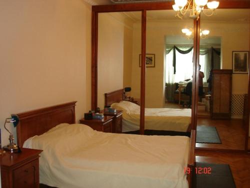 Ένα ή περισσότερα κρεβάτια σε δωμάτιο στο Sahil Apartment