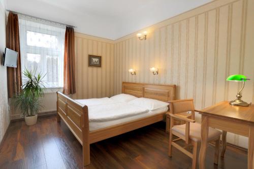 Imagen de la galería de Hotel Štekl - Hrubá Skála, en Hrubá Skála