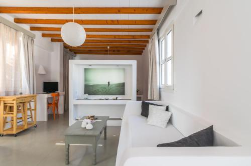 Giannoulis Apartments